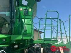 2016  John Deere  S680  Combine