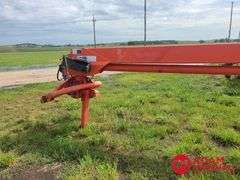 2010  Kuhn  FC 4000  RG Windrower - 13FT