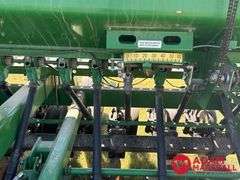 2003  John Deere  1590   No-Till Grain Drill - 20FT