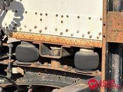 1996  Freightliner  FLD 120  Semi Truck