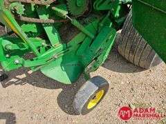 2013  John Deere  569  Round Baler