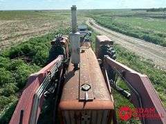 1964  Farmall  706  Tractor w/ Loader & Blade - Diesel