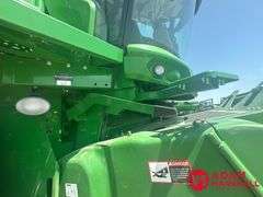 2016  John Deere  S680  Combine