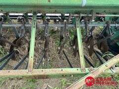 John Deere  8300  Grain Drill - 13FT