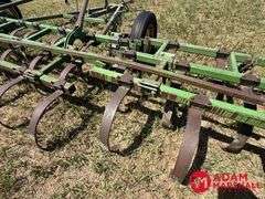 John Deere  Spring Tooth Chisel Plow