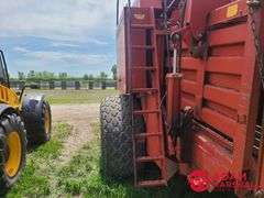 1991  Case International   8580  Square Baler