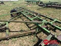 John Deere  Spring Tooth Chisel Plow