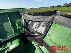 2017 John Deere S680 Combine