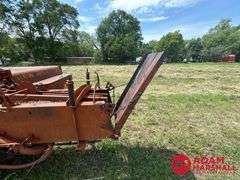New Holland  268  Square Baler