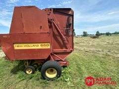 New Holland  660  Round Baler
