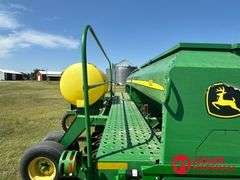 2003  John Deere  1590   No-Till Grain Drill - 20FT
