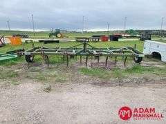 KMC  Chisel Plow - 17FT