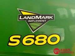 2016  John Deere  S680  Combine
