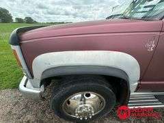 1994  GMC  3500  Sierra HD Ladder Truck - 52FT