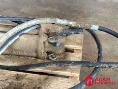 (2) Hydraulic Cylinders