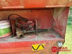 New Holland  660  Round Baler