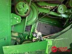 2017 John Deere S680 Combine
