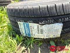 (1) NEW Kumho, Crugen Tire - 235/45R19