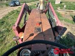 1964  Farmall  706  Tractor w/ Loader & Blade - Diesel