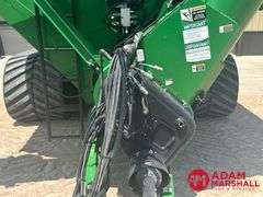2014  Brent  1396  Grain Cart