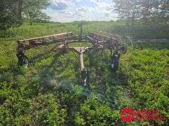 Hesston  3982  12 Wheel Rake