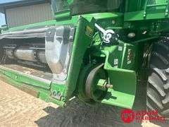 2016  John Deere  S680  Combine