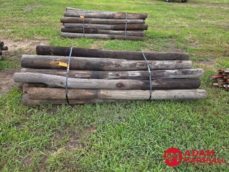 (25) Wood Post - 8FT