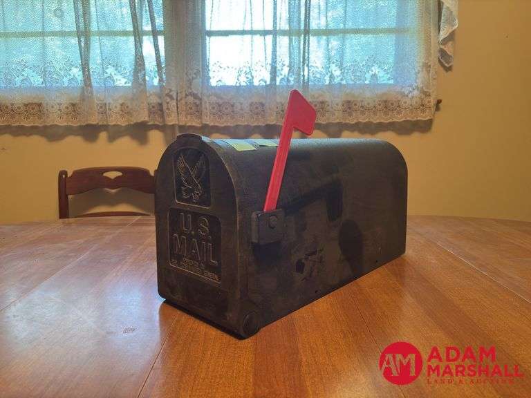 Plastic Mail Box