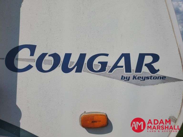 2002  Keystone  Cougar  5th Wheel Camper - 28FT