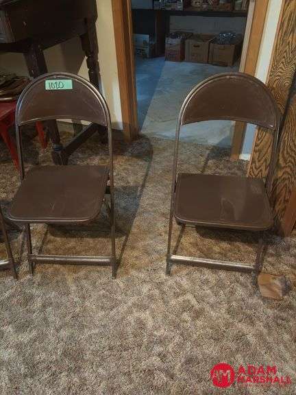 4 Folding Chairs
