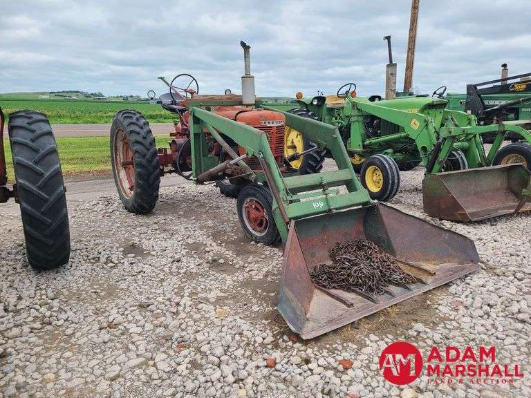 1951  Farmall  H  Tractor w/ Loader - Gasoline