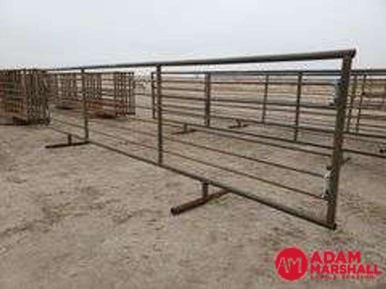24ft. Free Standing Panel w/ 7.5FT Gate