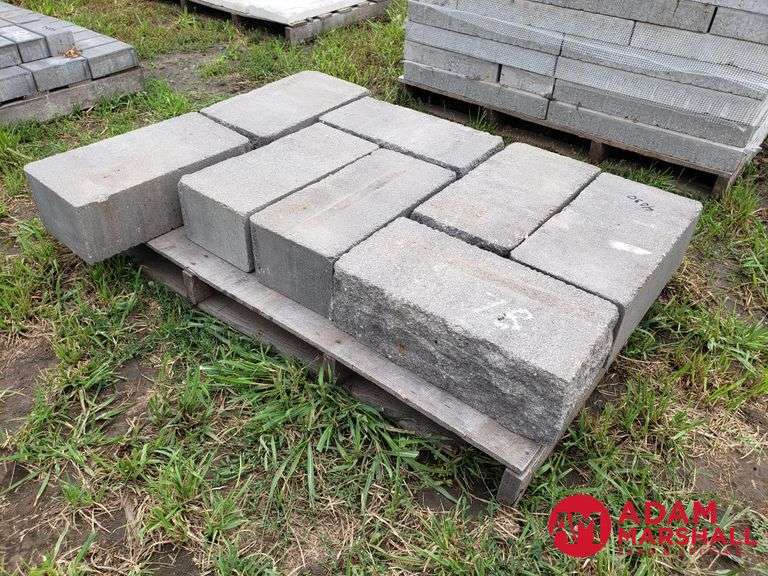 (8) Concrete Column Block - Granite