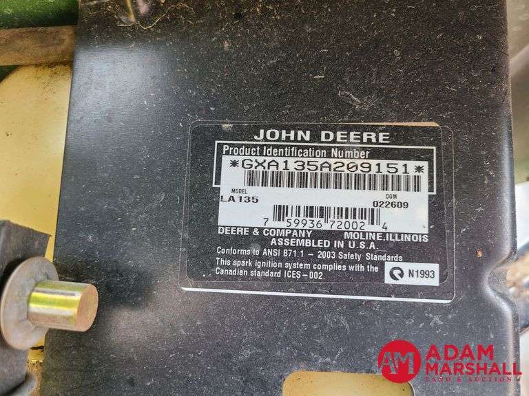 2009  John Deere  LA135  Lawn Mower w Bagger - 42IN