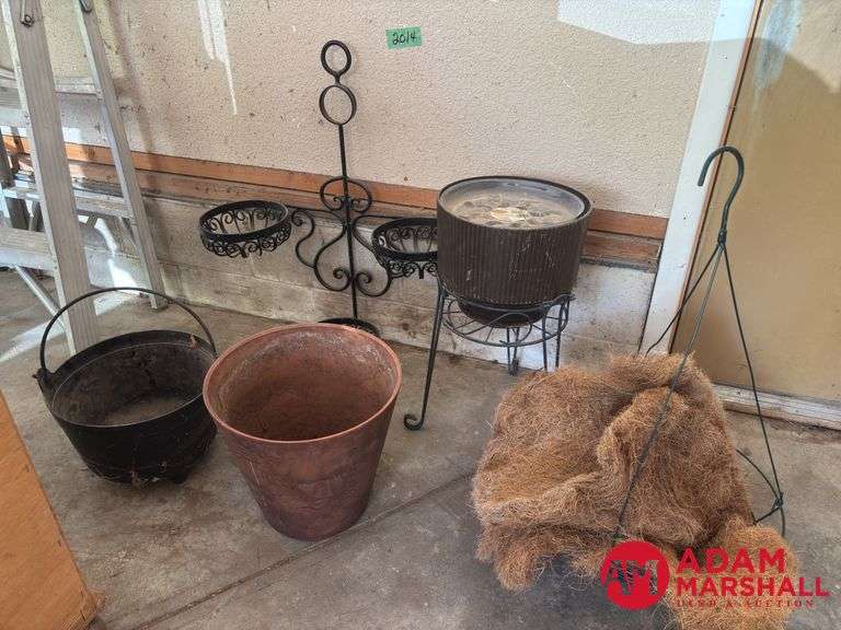 Misc. Outdoor Decor