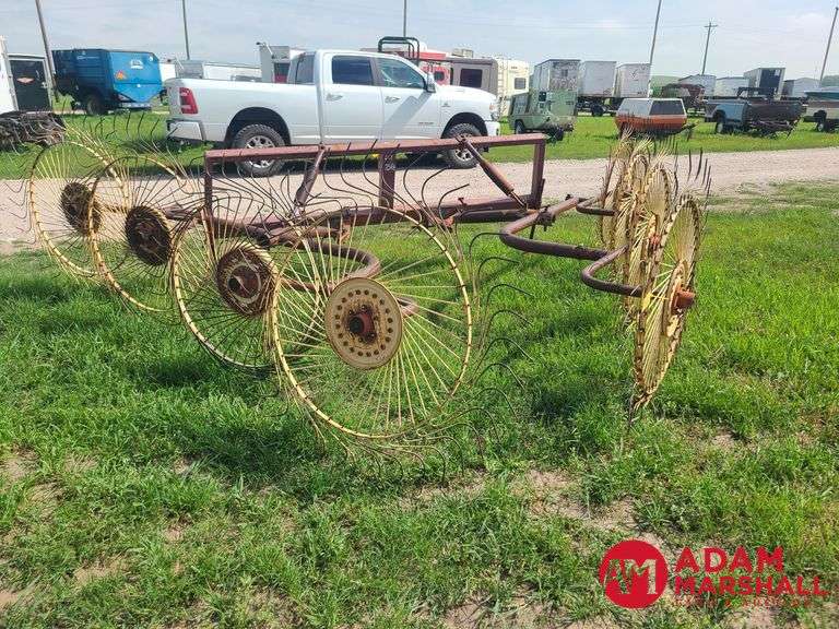 8-Wheel  V-Rake   - 3PT
