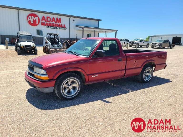 2003  Chevrolet  S10  Pickup - Gasoline