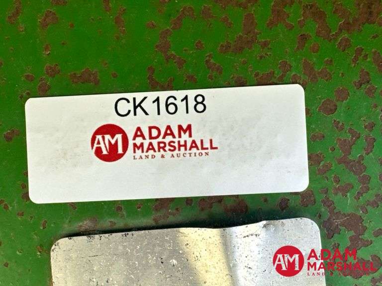 1999  John Deere  893  Corn Head - 8R30