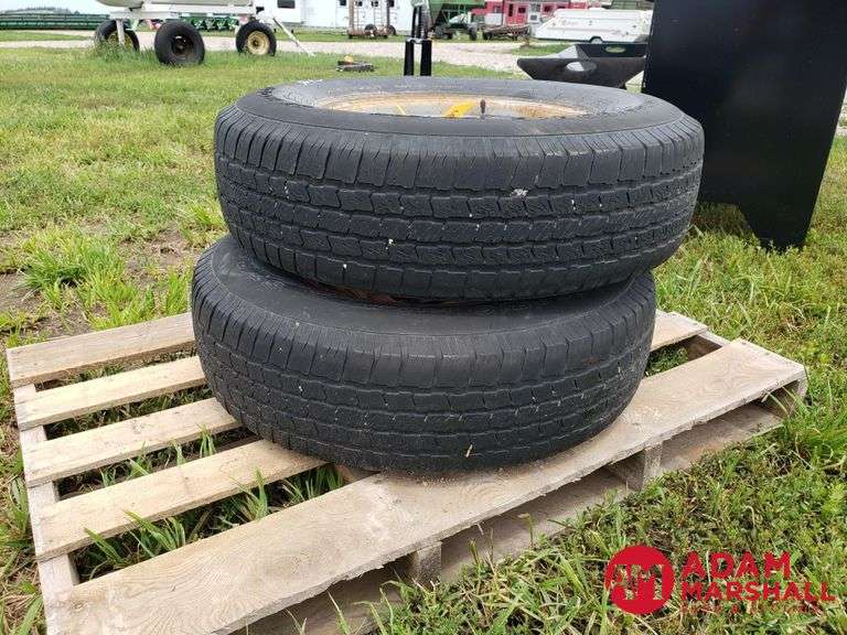 (2) Rims & Tires - 235/80R16