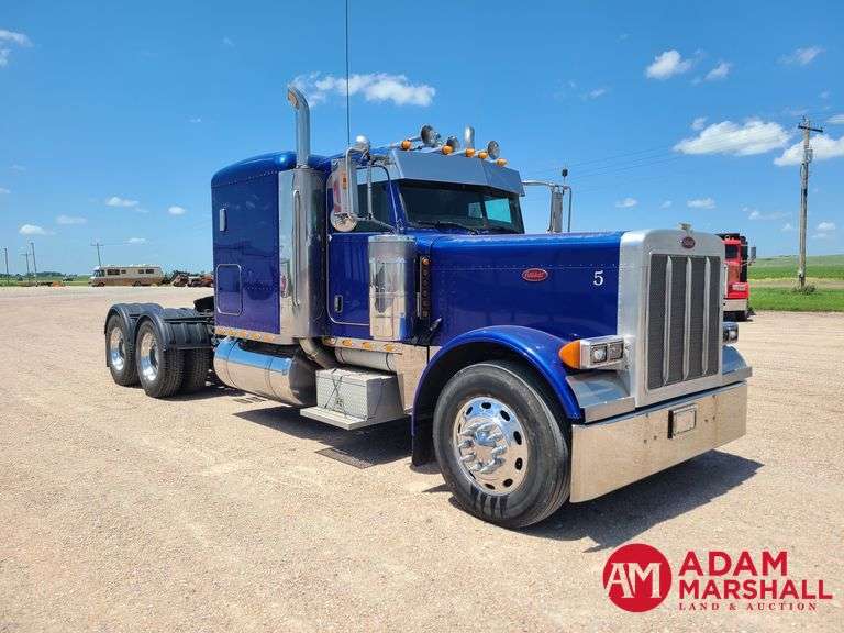 2006  Peterbilt  379  Semi Truck