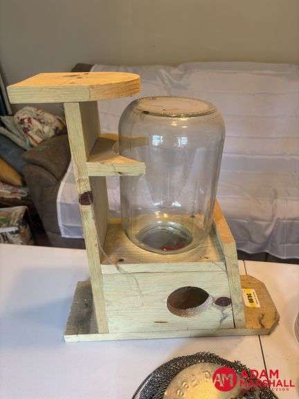 Oil Lamps & Wicks, Bird Feeder, Squirrel Feeder