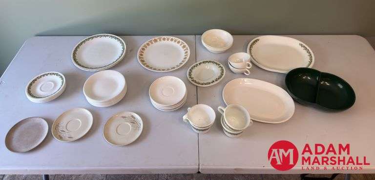 Corelle & Pyrex Dishes