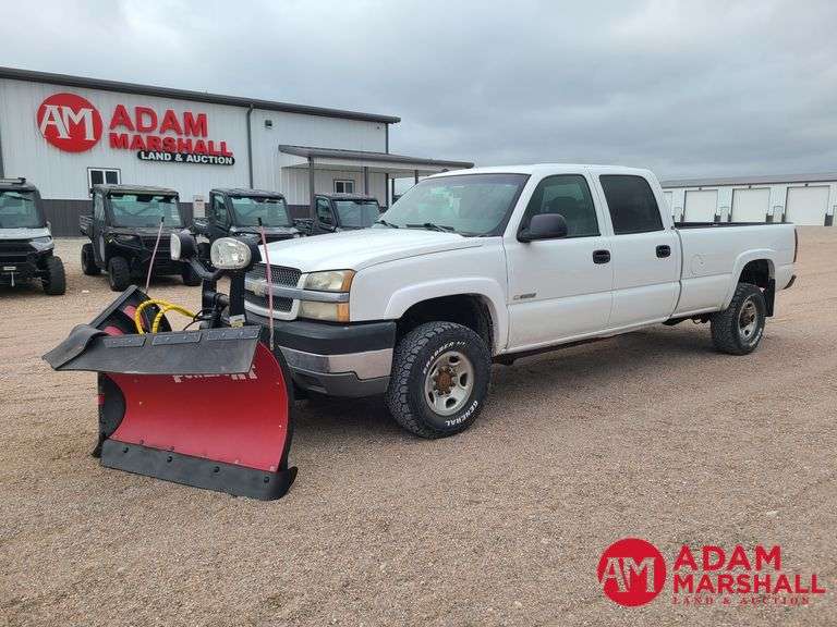 2004  Chevrolet  Silverado 3500  Pickup - Gasoline