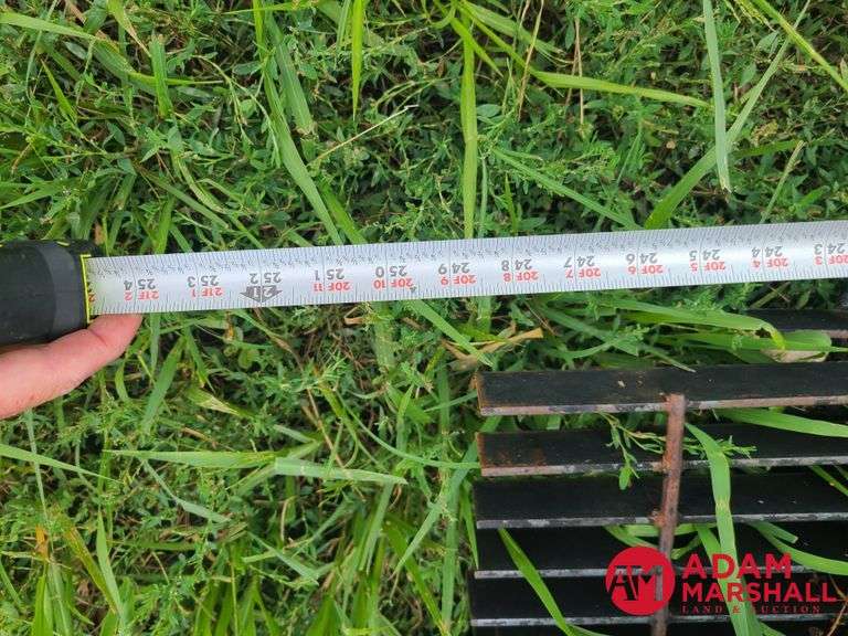 Approximately 11 Pieces of Stee Grating - Various Lengths & Sizes