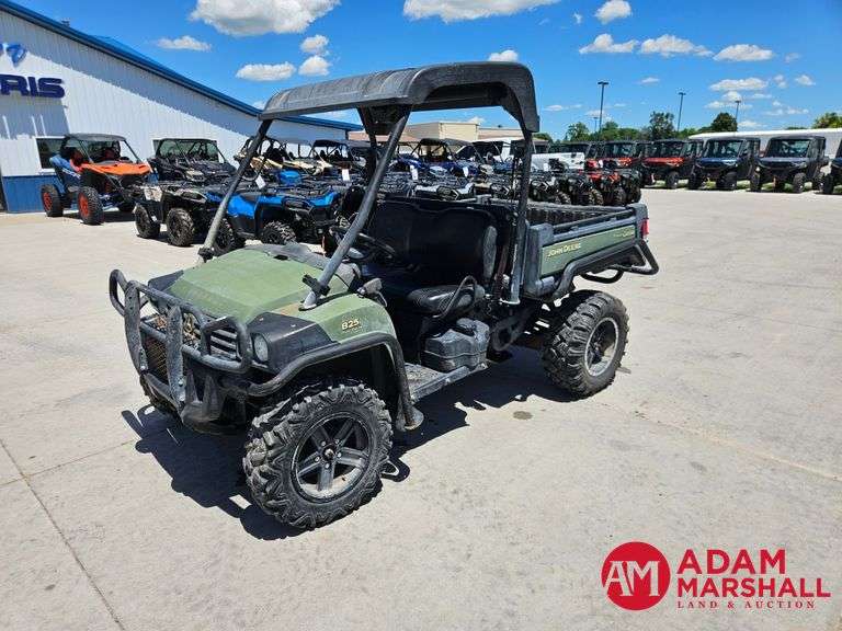 2017  John Deere  Gator XUV