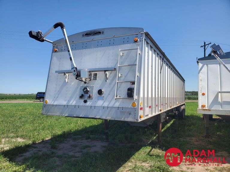 2000  Cornhusker  Hopper Grain Trailer  - 48FT