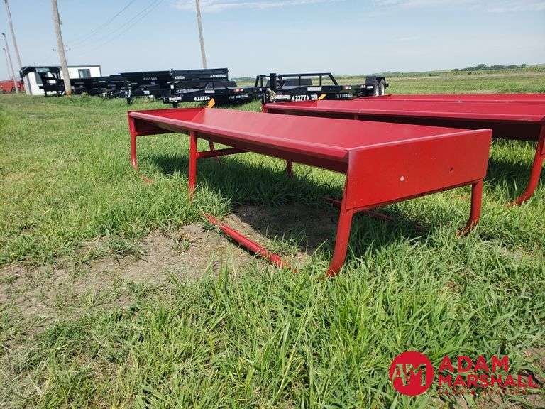 Unused Industrias America Metal feed Bunk 10FT