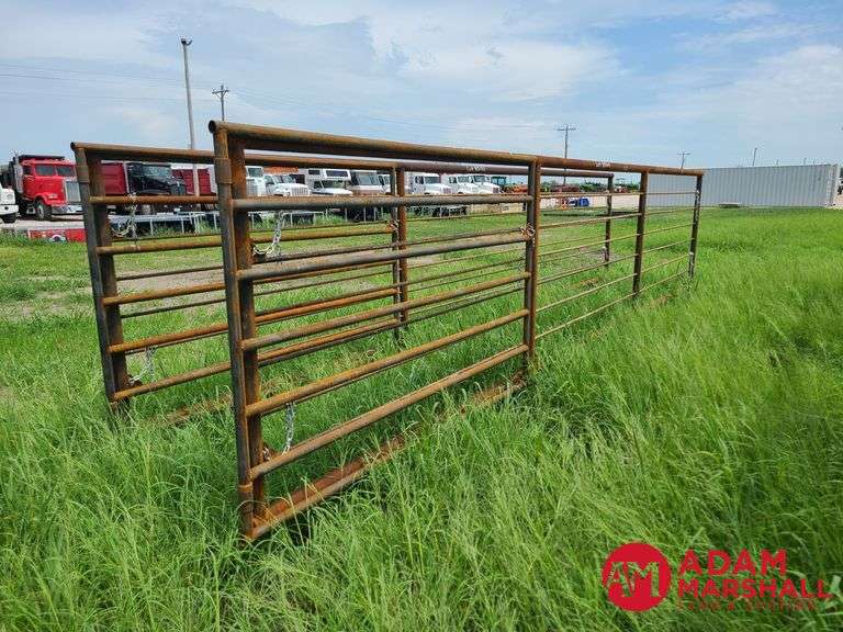 24ft. Free Standing Panel w/ 7.5FT Gate