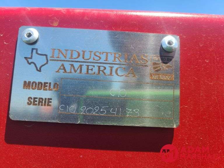 Unused Industrias America Metal feed Bunk 10FT