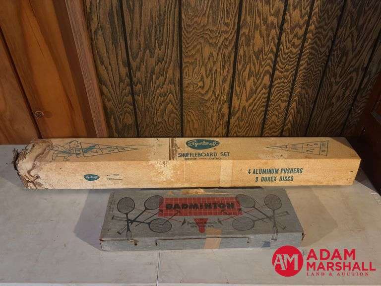 Shuffle Board and Bad Mitten Set